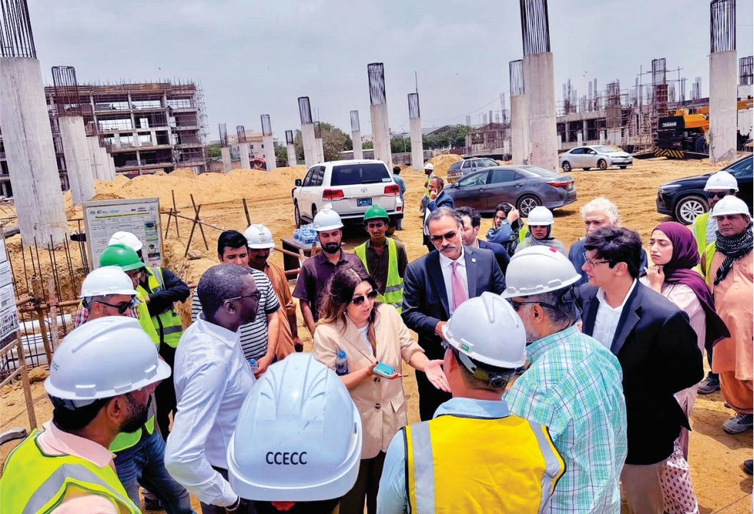 World Bank delegation reviewing the Karachi Yellow Line BRT Project